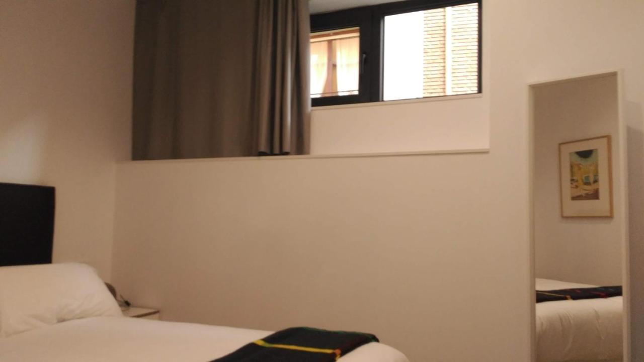 Slow Leon Apartamentos Turisticos Eksteriør bilde